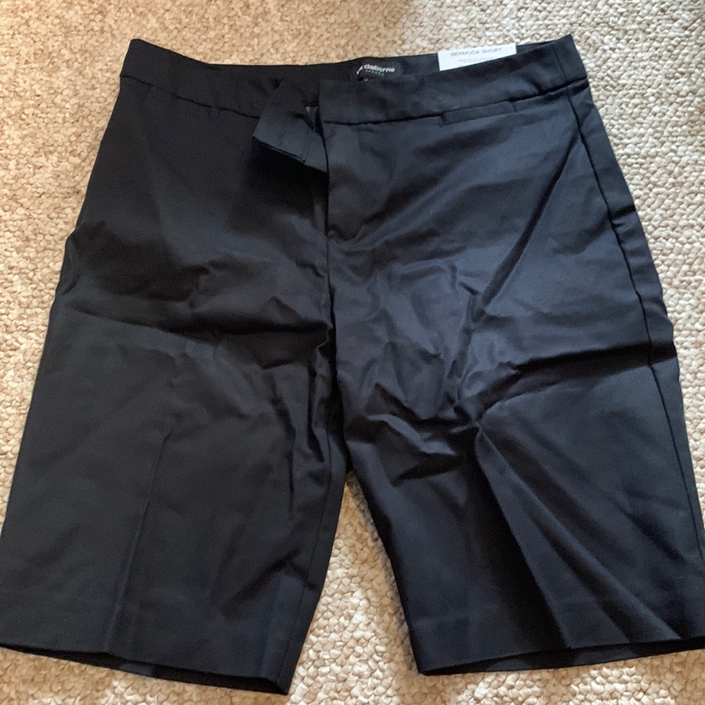 NWT Liz Claiborne Women’s Bermuda Shorts -  SHIPS FREE